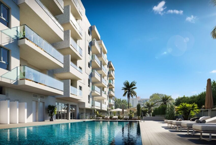 Benalmadena Costa -  new homes under construction in super position close to the beach