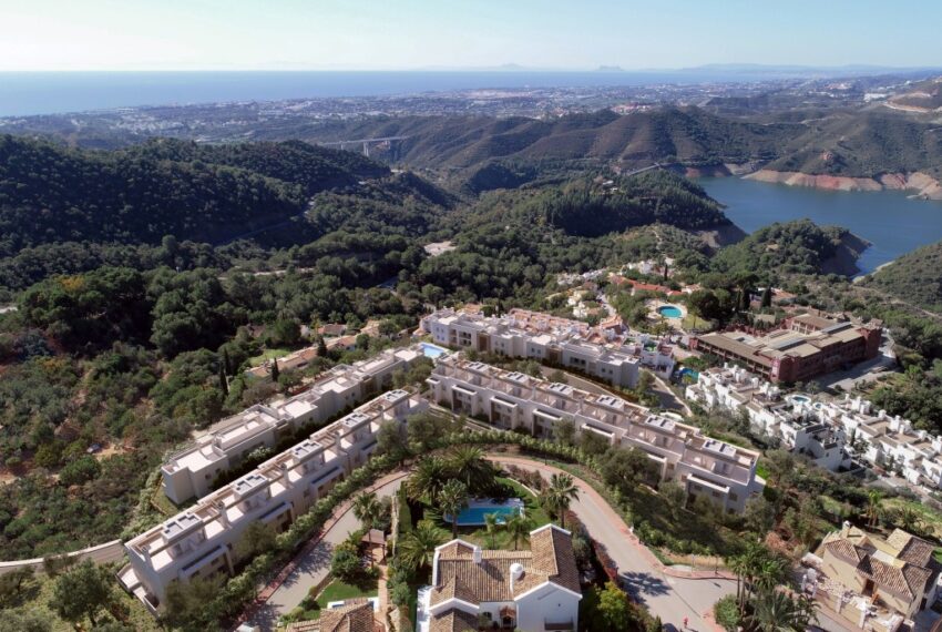 A1_Almazara_Views_townhouses_Istan_Marbella_views (2)