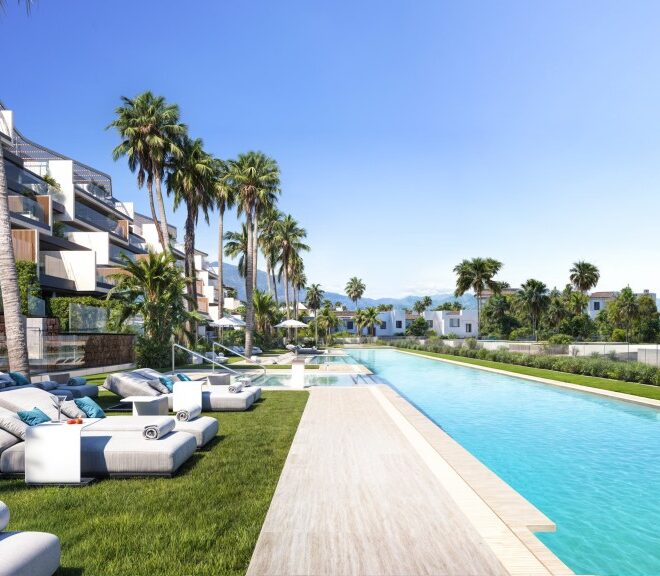 Manilva - new luxury complex in a fab position only 100 meters from the beach!